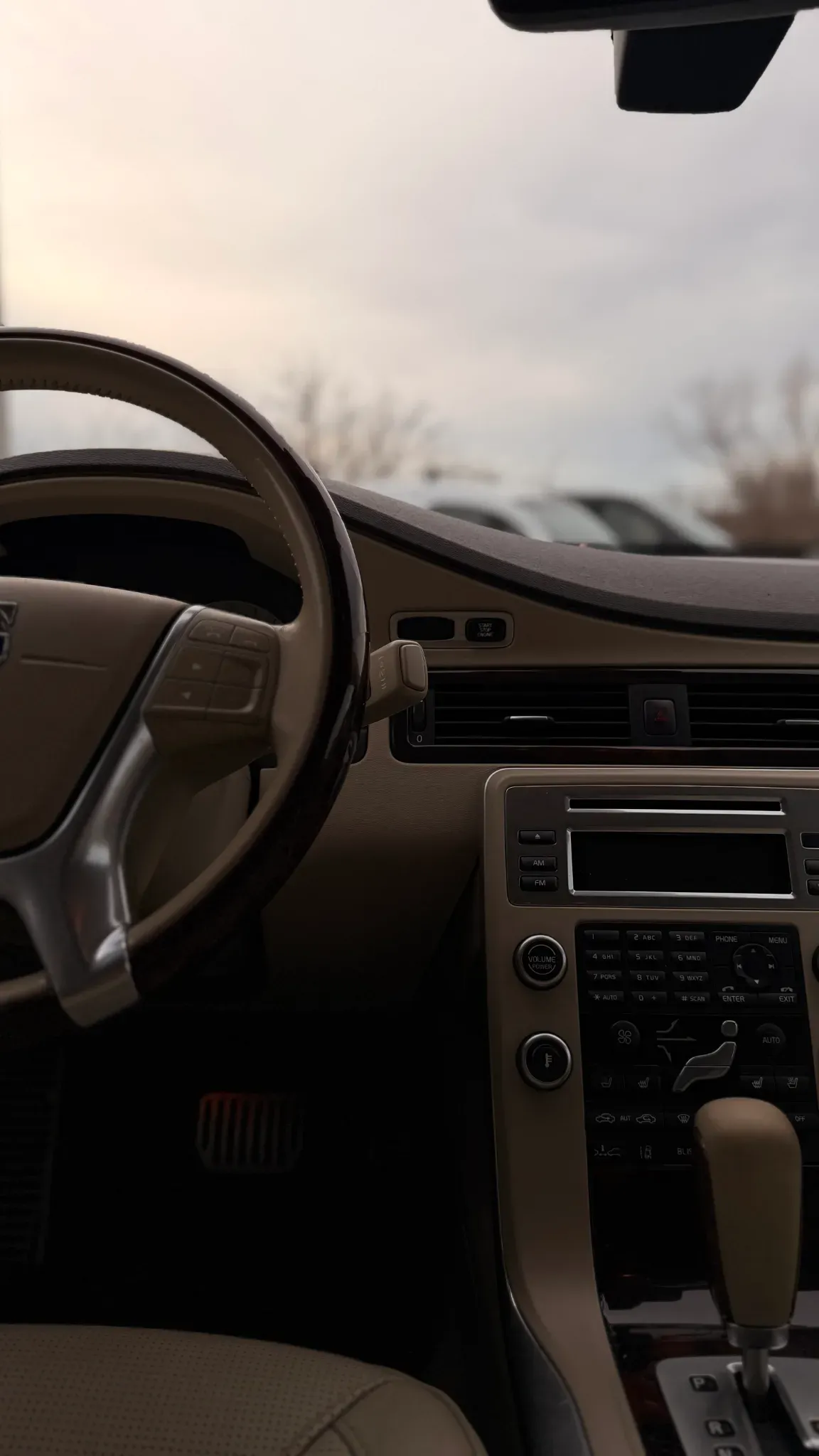 Volvo D5 AWD Geartronic Momentum