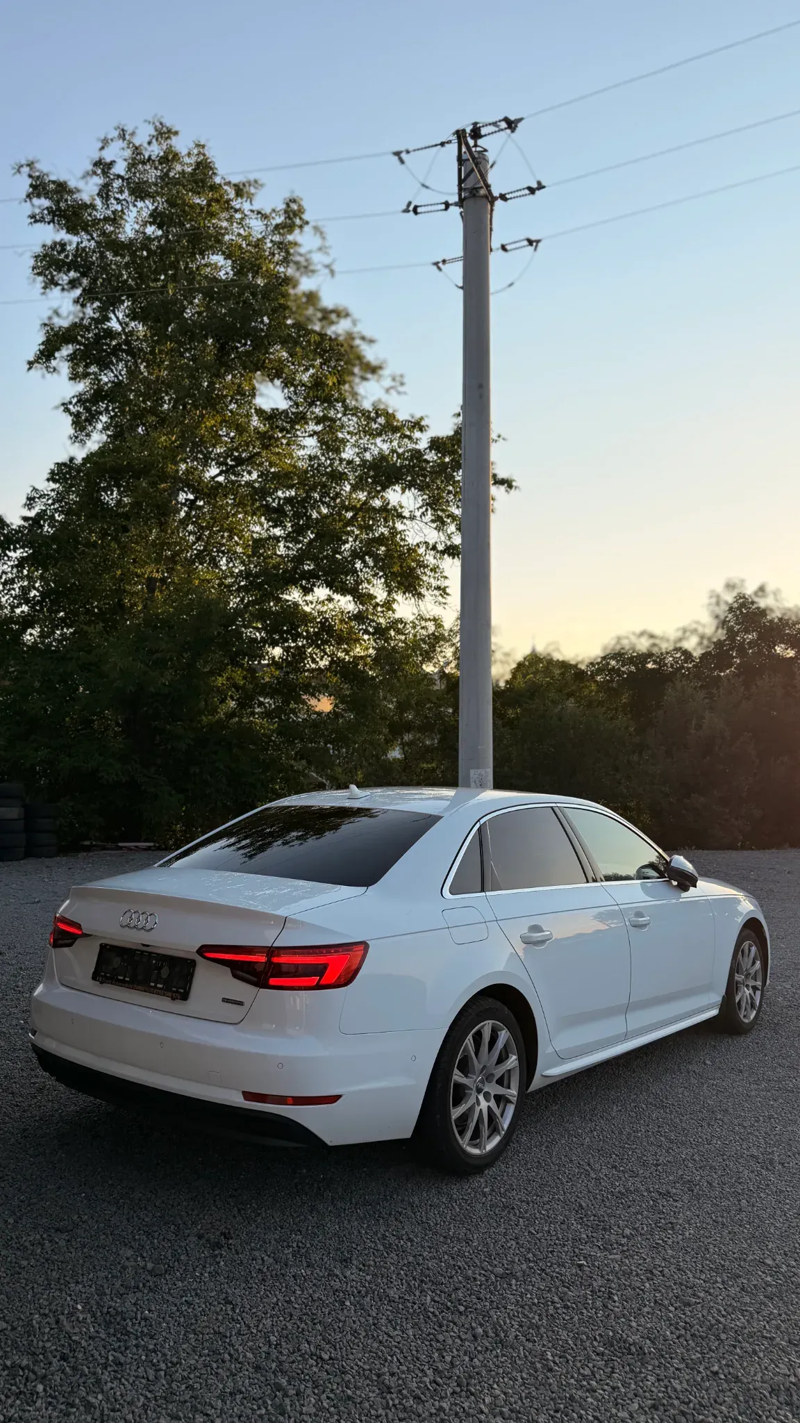 Audi A4 2.0 TDI quattro S tronic design