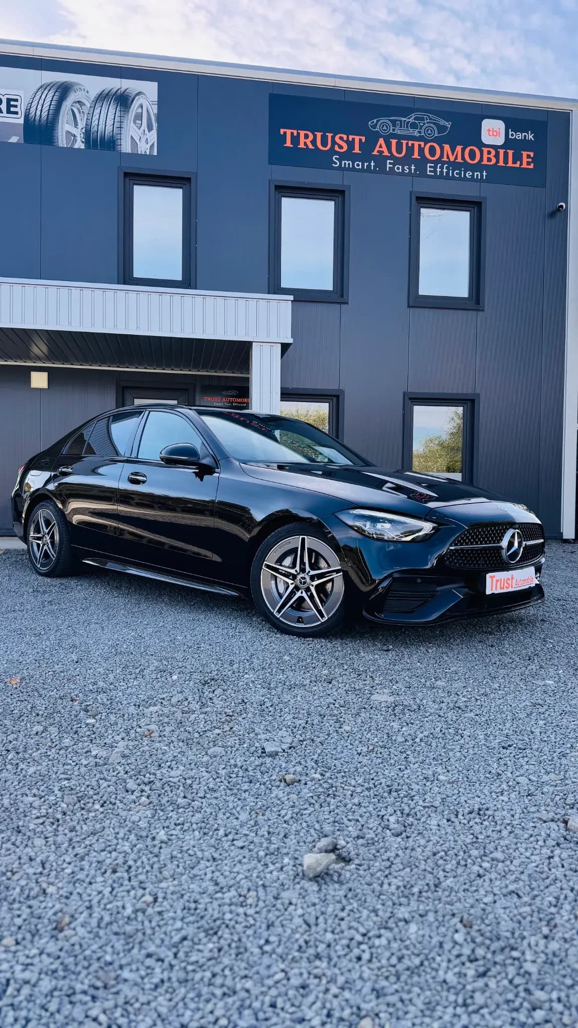 Mercedes-Benz C220d 4MATIC AMG Line